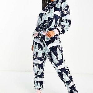 Chelsea Peers Pajama Set Fuzzy Winter Snowy Mountains Print - L